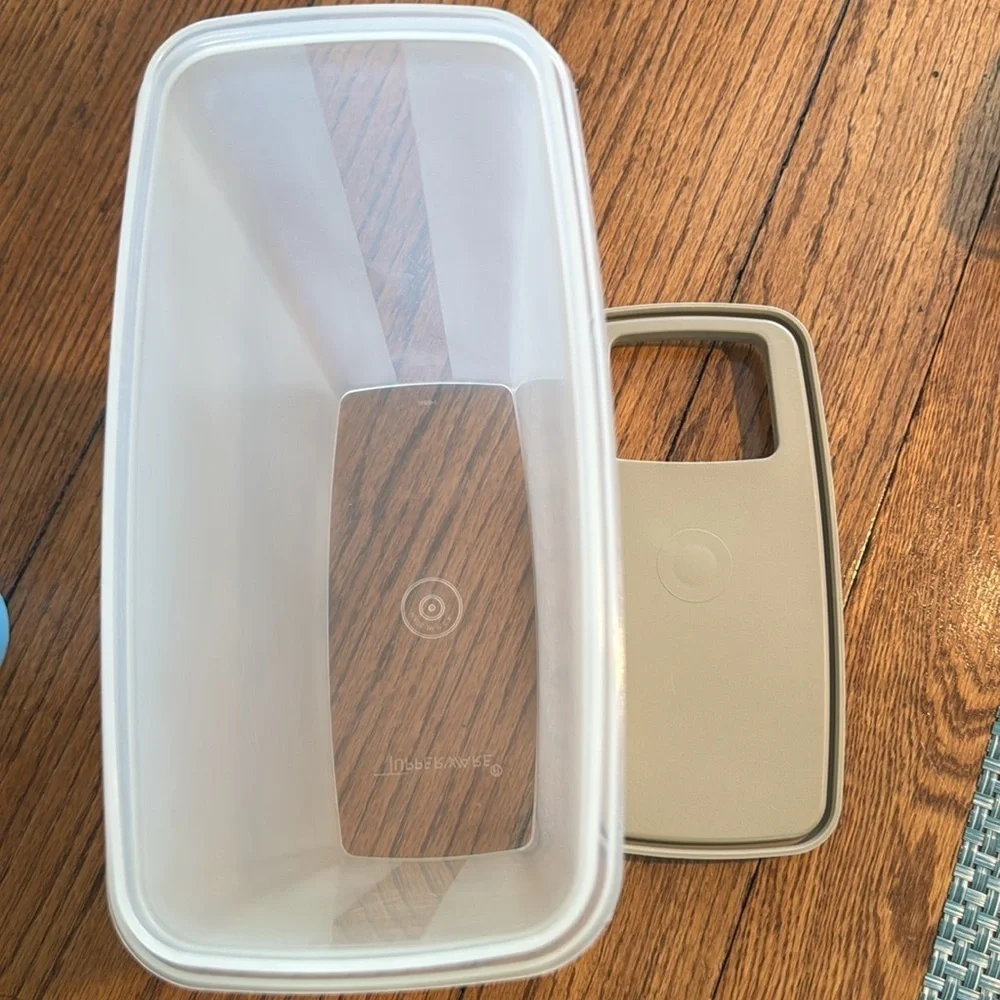 Vintage Tupperware Cereal Keeper Storage Container